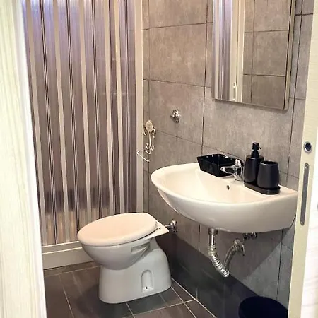 House Capodichino بيت للعطل نابولي