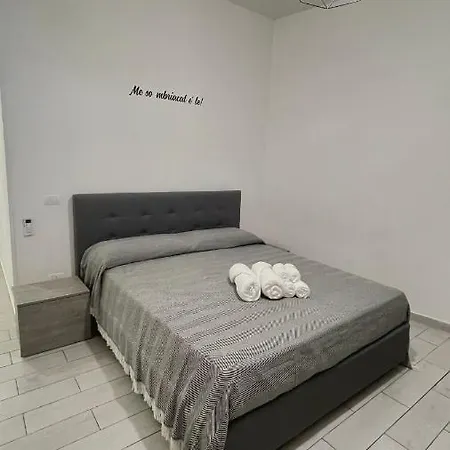 Nyaraló House Capodichino *